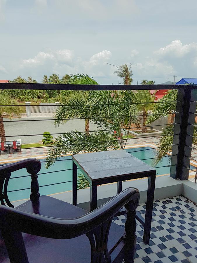 Two Moons Resort Kampot Exteriér fotografie