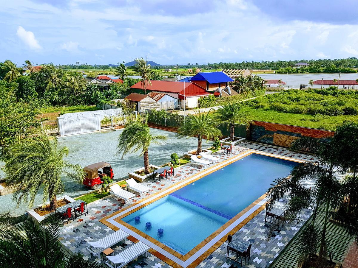 Two Moons Resort Kampot Exteriér fotografie